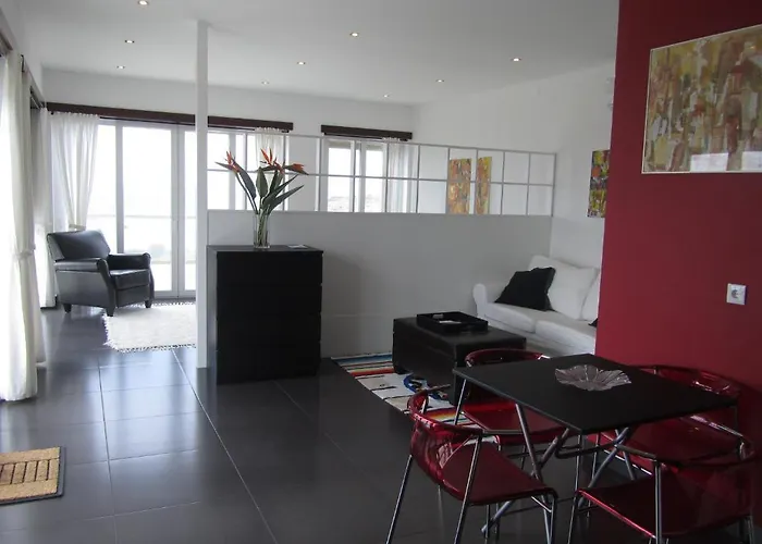 Gasthuis Silver Coast Vacation - Your Unique