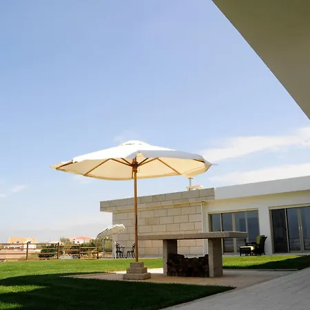 Silver Coast Vacation - Your Unique 4* לוריניה