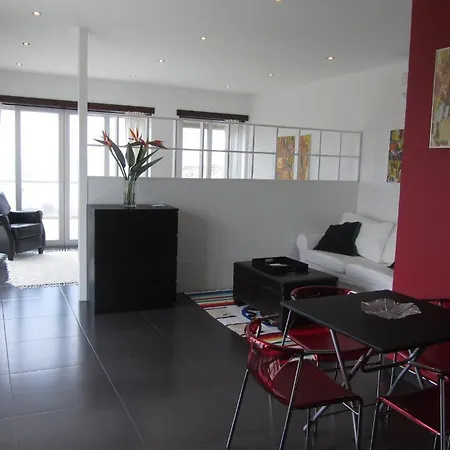 בית הארחה Silver Coast Vacation - Your Unique