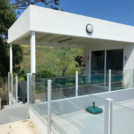 Silver Coast Vacation - Your Unique 4* לוריניה