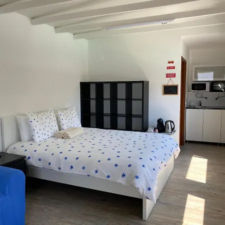 בית הארחה Silver Coast Vacation - Your Unique 4*